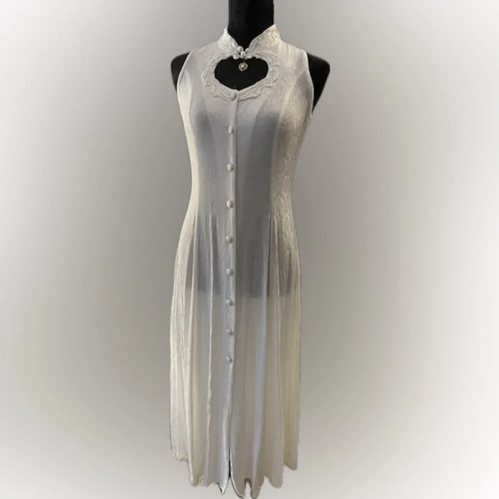 ⭐️SOLD Vintage 5-7-9 Shop White Lace Button-Front Maxi Dress - Picture 1 of 15